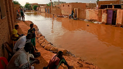 A network of tents in Khartoum’s urban island: community flood management in action